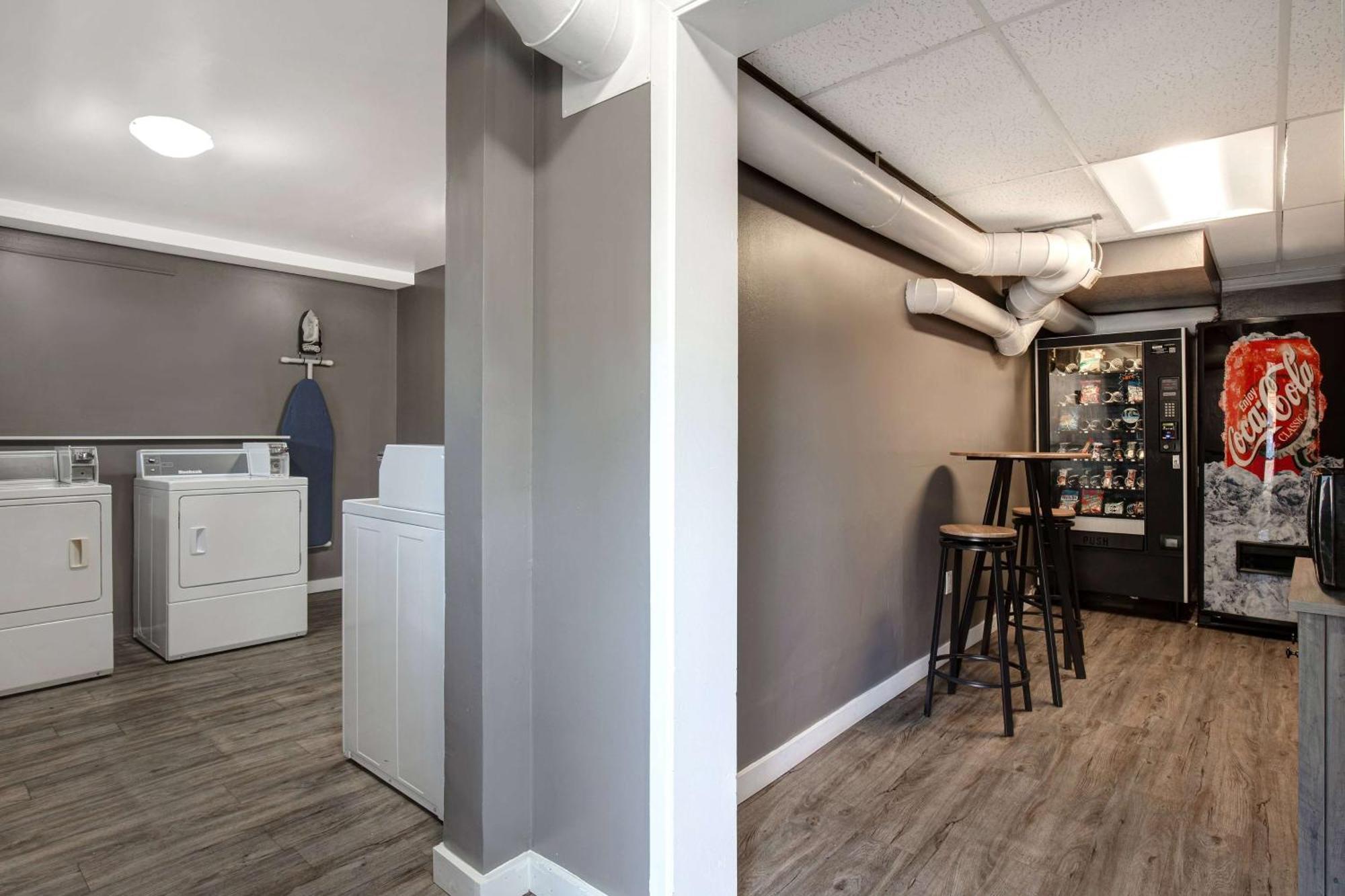 Days By Wyndham Uptown 3* Victoria